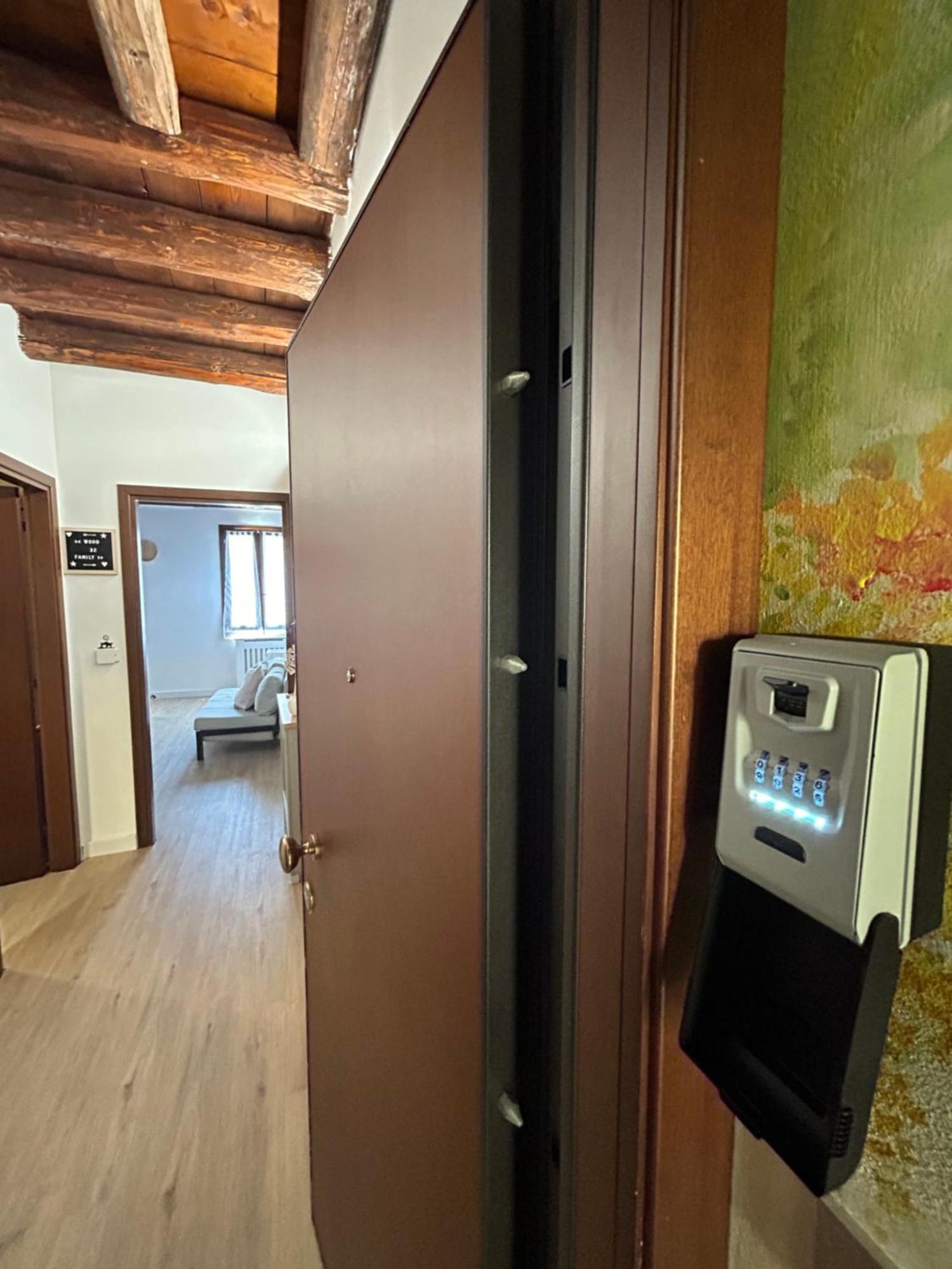 Wood 32 Family -Apartment Rovigo Exterior photo